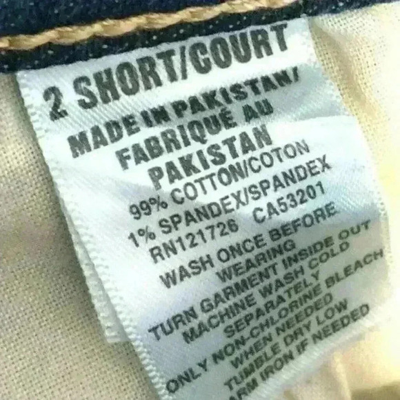 Aeropostale Women's Blue Dark Wash Regular Straight Leg Denim Jeans Size 2 Short - Picture 7 of 8